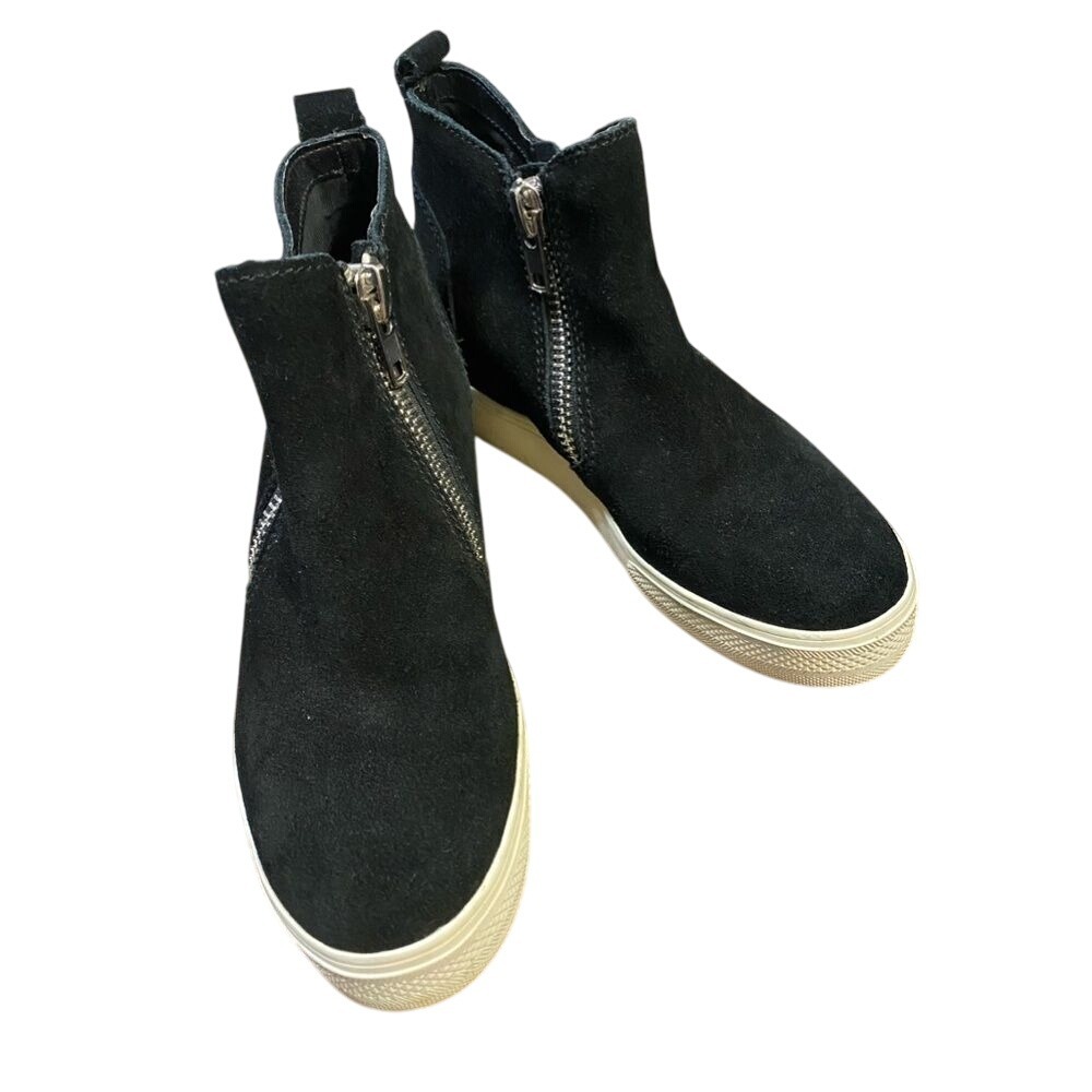Steve Madden Women's Wedgie Sneaker Size 7M‎